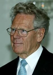 Ultramodernismo. Hans Kung difende eutanasia e non esclude di utilizzarla