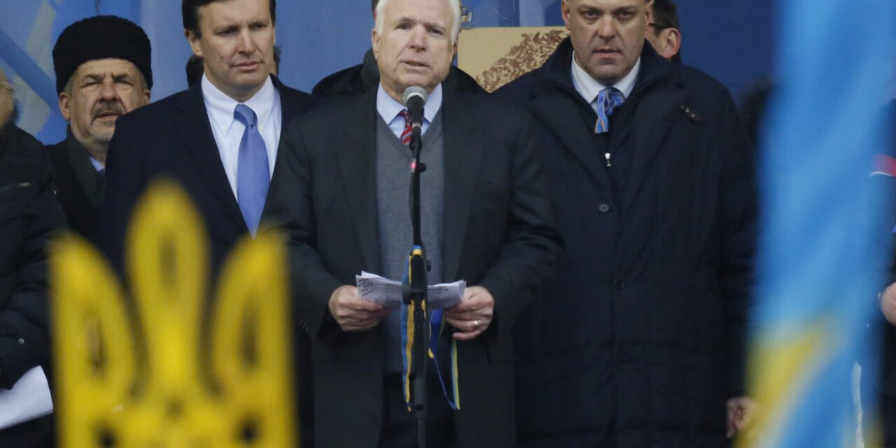 UCRAINA. Svoboda “nazionalista”? Mostrategli queste foto.