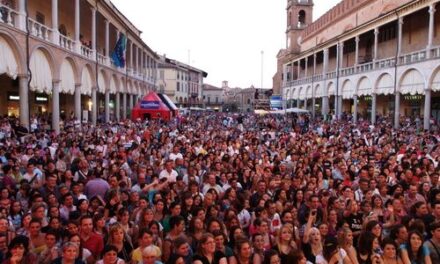 EMG. Prime proiezioni Italia: PD 33%, M5S 26,5%, FI 18%, NCD 4%, Lega 6%, FdI 3,8%, Tsipras 4,2% . Socialisti distrutti in Francia, trionfo Le Pen