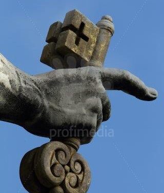 ALCUNE OBIEZIONI SU ERESIA E PAPI