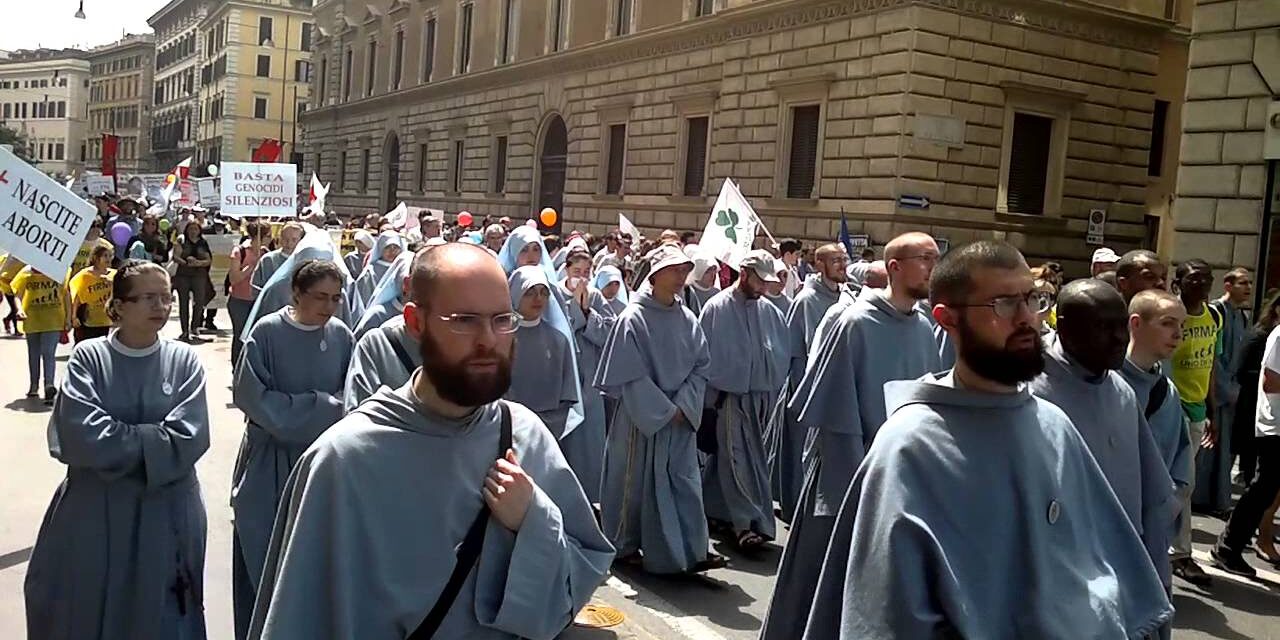Lasciate in pace quei frati!