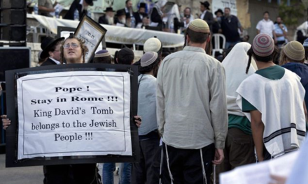 TERRA SANTA / Ebrei ultraortodossi occupano il Cenacolo e cacciano i cristiani