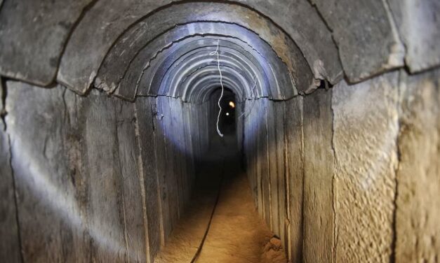 GAZA / Tunnel, la battaglia psicologica