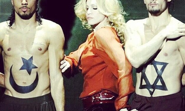 Come volevasi dimostrare. “Madonna” applaude Suor Cristina: “sorelle per la vita”