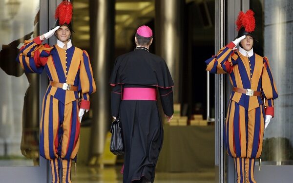 TRADIZIONE E SACRAMENTO DELL’ORDINE (SECONDA E ULTIMA PARTE)