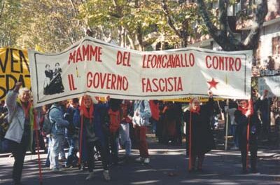 Centro Soc. Leoncavallo in udienza da Bergoglio: ‘Ha riportato la Chiesa alle origini’