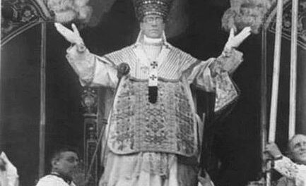 O Santa Chiesa Romana, nostra roccaforte!