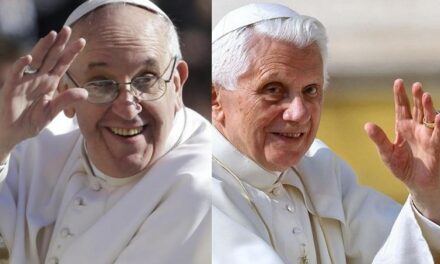 Ratzinger conferma i rapporti con Bergoglio e rivela: ‘Volevo farmi chiamare padre Benedetto’