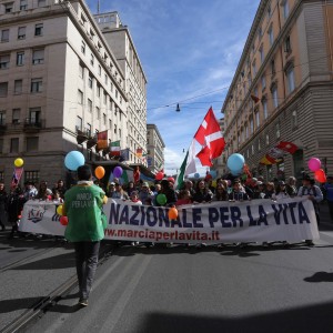 Una marcia per la vita e per la verità