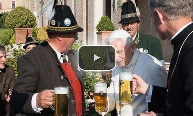 Il “giovane” J. Ratzinger: i protestanti devono rafforzarsi. No a certo confessionalismo. Grandezza del fervore spirituale di Lutero. Cambiare idea di conversione