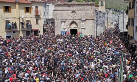 Cocullo e il rito dei serpari