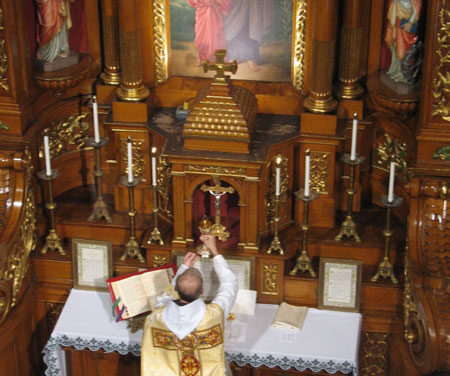 Summorum Pontificum e “status necessitatis”.  Breve riflessione di un MotuPropista.