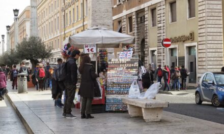 [SECONDO QUINTO] Il suk di Piazza San Pietro