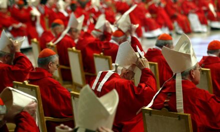 Sinodo, undici cardinali scendono in campo per fermare la ‘protestantizzazione’ della Chiesa