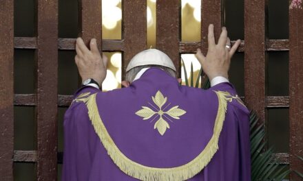 Bergoglio. C’è un solo modo per vincere una guerra: non farla. Cosa ci dice la Chiesa?