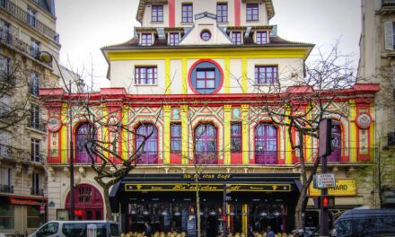 Il mandante: breve indagine metastorica circa i recenti fatti di Parigi.