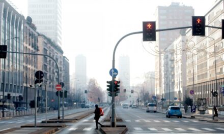 Smog, la vera emergenza sono politici e vescovi