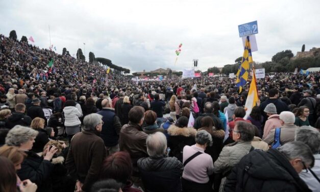 #SvegliatItalia contro #FamilyDay2016. È guerra sui numeri. Qui tutti i conteggi