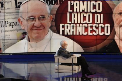 Scalfari: sono amico di Bergoglio e mi ha detto di non convertirmi