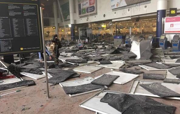 Il suicidio dell’Europa continua inesorabile