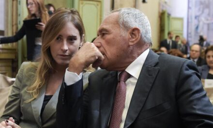 Mattarella, Grasso e Boschi inviano auguri alla Massoneria