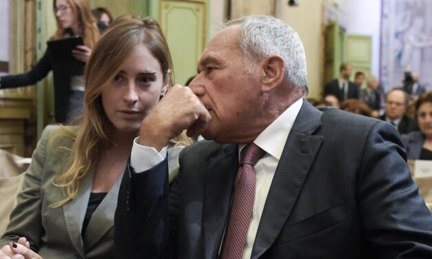 Mattarella, Grasso e Boschi inviano auguri alla Massoneria