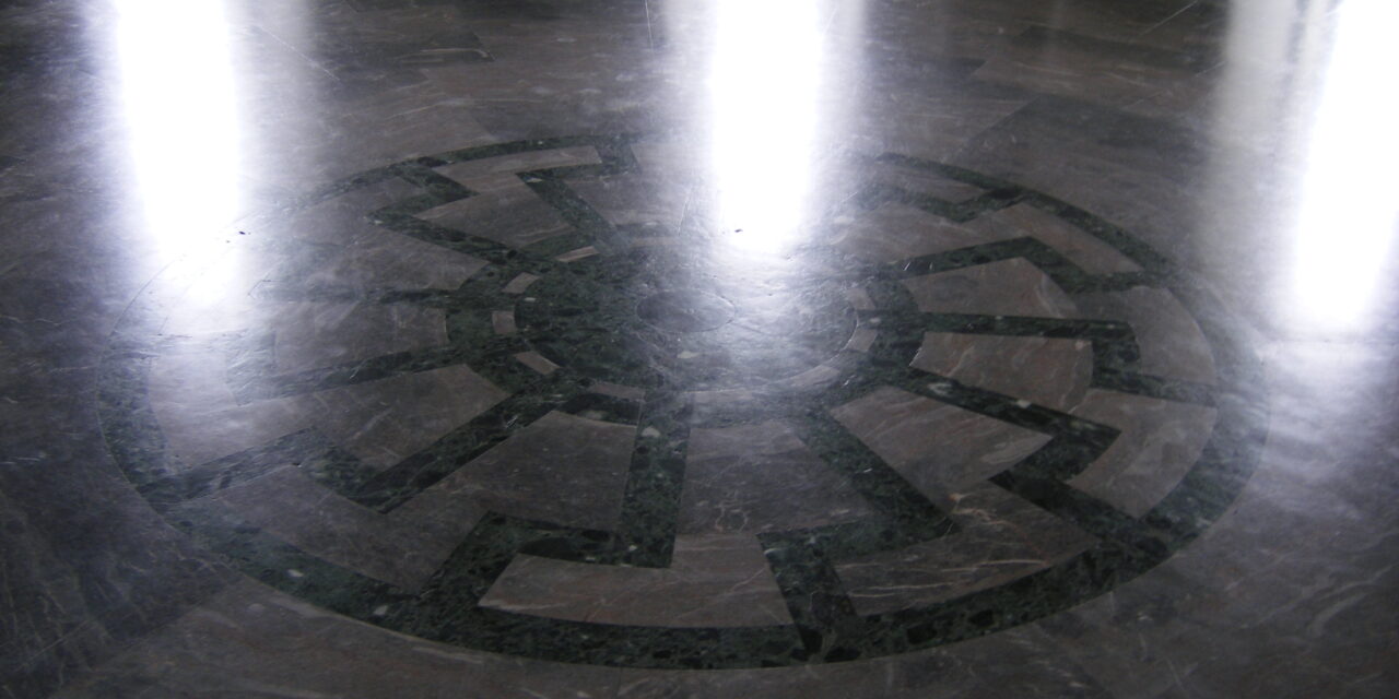 Paganesimo ed estrema destra: un matrimonio indissolubile?