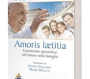 L’altra faccia della Amoris laetitia: l’educazione sessuale e di genere obbligatorie anche per la chiesa
