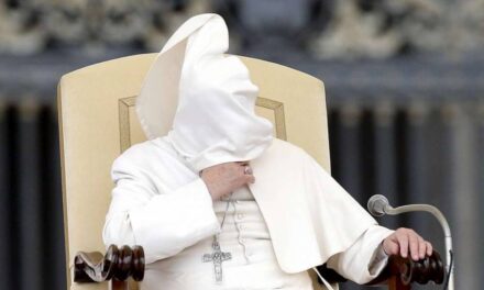 Bergoglio si affida all’Islam moderato, che non esiste
