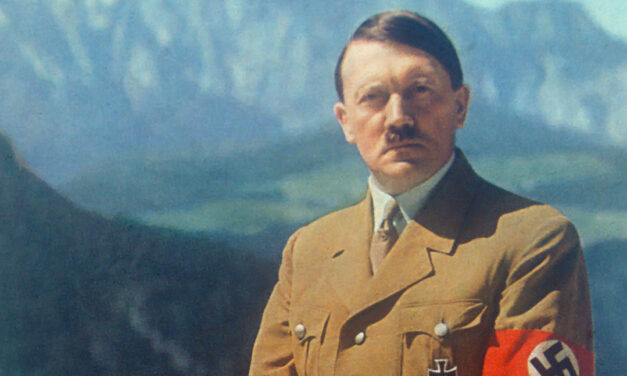 Uno sguardo ad Adolf Hitler.