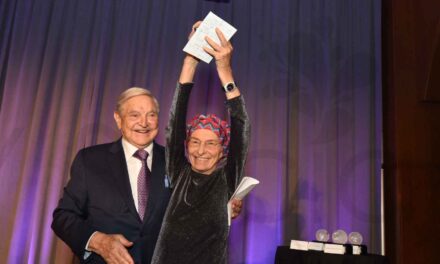 Il parere di Soros. Un’intervista a tutto campo: Erdogan, ISIS, Le Pen, Italia, Renzi, Ucraina, Brexit, Russia, M5S