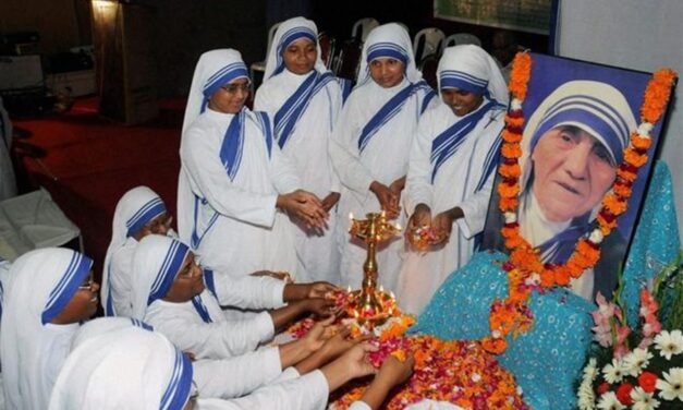 [SPECIALE MADRE TERESA] Breve storia della “induizzazione” della Chiesa