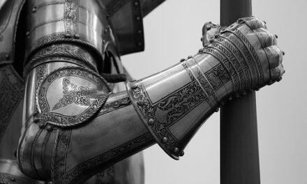 [GUELFISMO NERO] Tre anni di una casa editrice cattolica