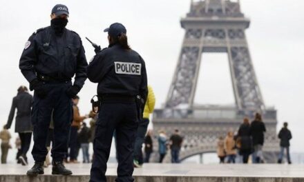 “Dittatura” degli immigrati, in Francia si ribella la polizia