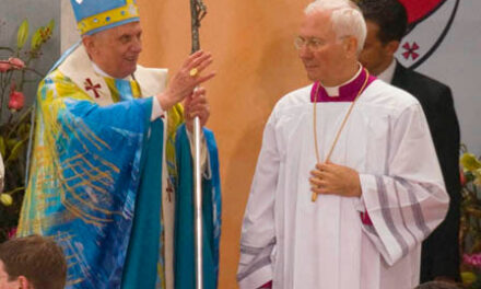 La rivoluzione divora i suoi figli: archiviato il ratzingerismo liturgico