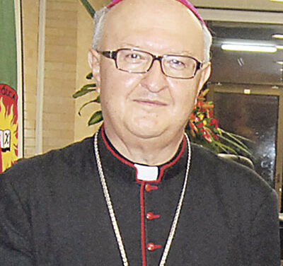 Colombia: un sacerdote è stato VERAMENTE sospeso a divinis perchè non dava la S. Comunione ai divorziati