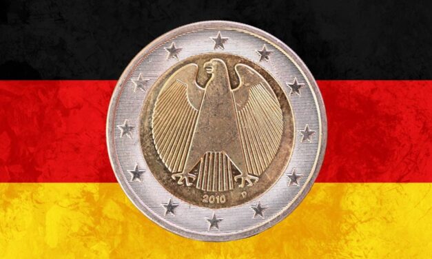 Trump: l’euro è un “marco camuffato”