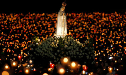 Radio Spada lancia una Crociata del Rosario fino al 13 maggio, centesimo anniversario delle apparizioni di Fatima