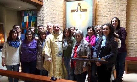 Don Minutella resiste, anzi no. Dalla prosopopea facebookiana alla capitolazione