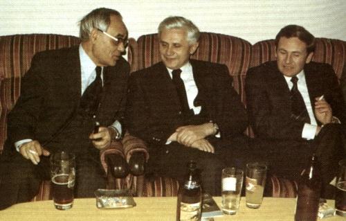 Ratzinger e Rahner in giacca e cravatta