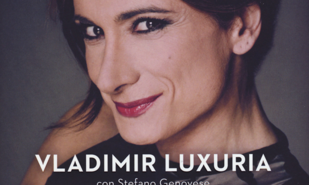 Al Sardegna Pride lo show di Luxuria è davanti a una chiesa