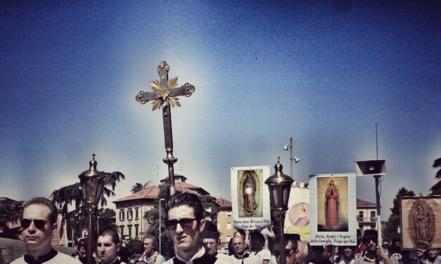 [3 GIUGNO] C. Lugli su La Voce: “Cattolici contro il politicamente corretto”