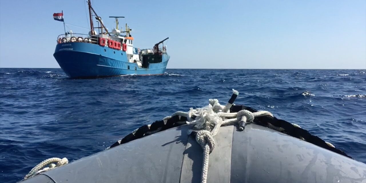 “Segnali e bugie: così le Ong proteggevano i trafficanti”