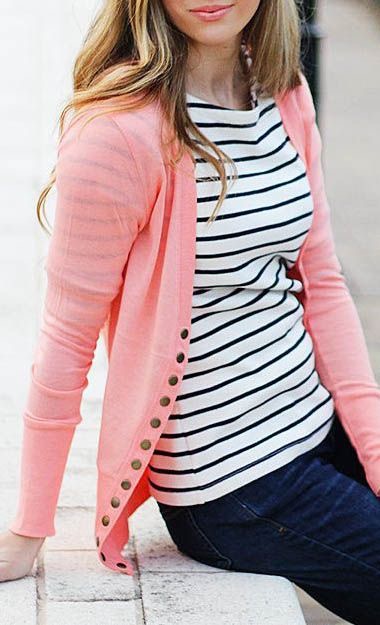 Coprirsi è sempre chic, anche con un cardigan.