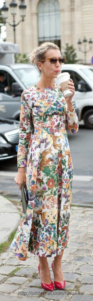 Tessuto più spesso per la mezza stagione