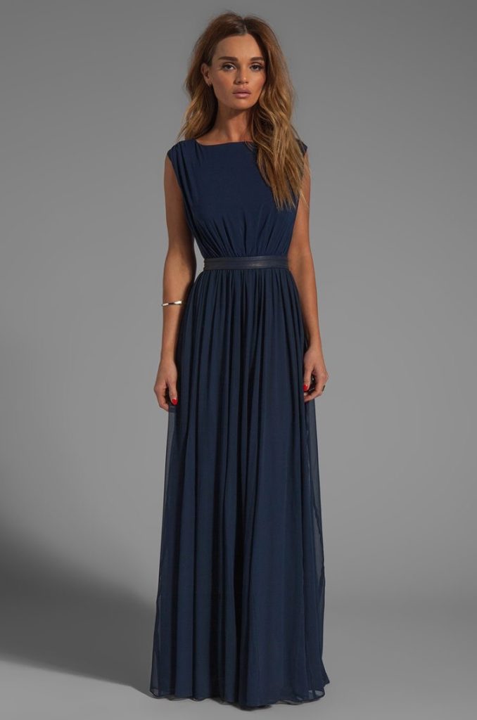 (Con le spalle coperte)