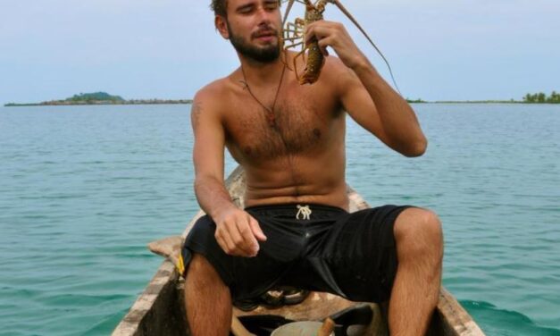 Il “mammo” Di Battista e i soldi del Berlusca