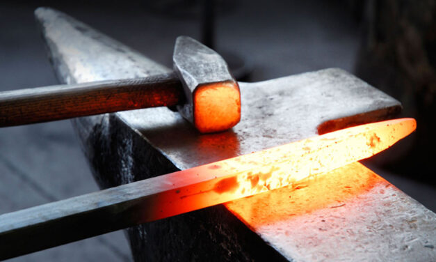 [ANTOLOGIA POETICA] I liberali tra l’incudine e il martello