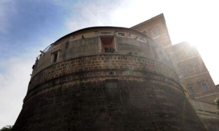 Allo IOR si cammina sulle uova