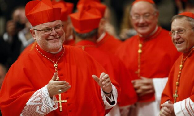 Paolo VI autorizzò di fatto la Comunione per i Protestanti nel 1967 e Giovanni Paolo II la confermò nel 1983